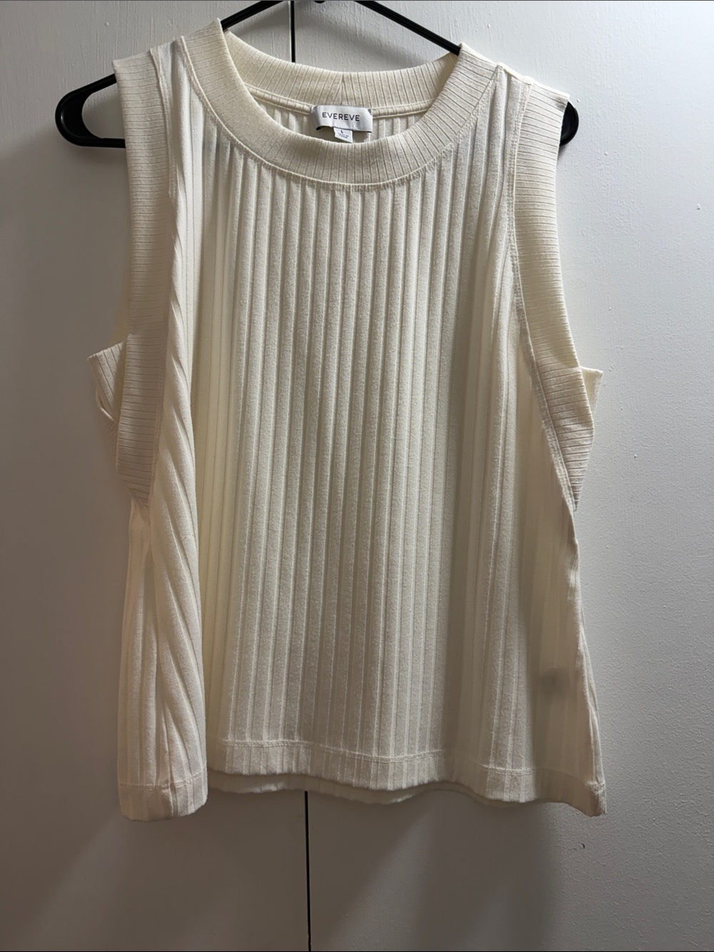 Evereve Ivory Ribbed Sleeveless Crew Neck Sweater